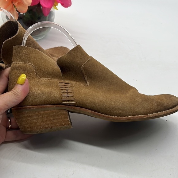 Dolce Vita Tam Suede Ankle Bootie Sz 7. MCA1247D - Picture 4 of 9